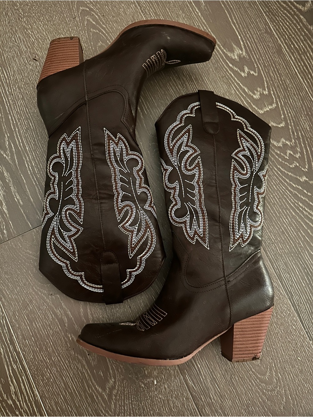 Women's Dark Brown Western Embroidered Cowboy Boots